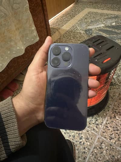 Iphone 14 Pro Purple