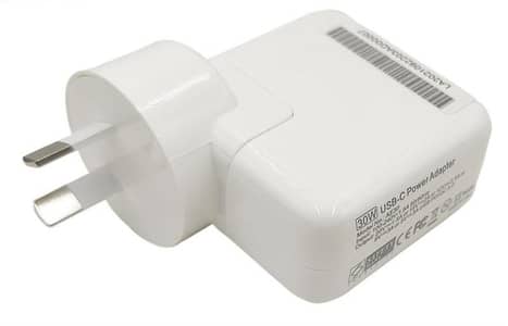 Orignal Apple charger . fast charger . 1 mint 1 percent