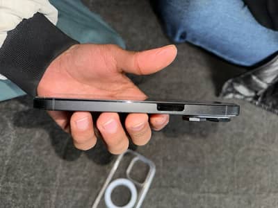 Iphone 14 pro FACTORY UNLOCKED