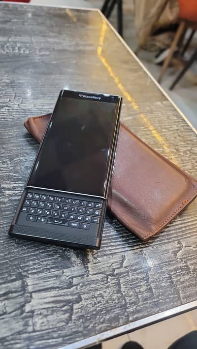 blackberry priv( non pta ) lush condition