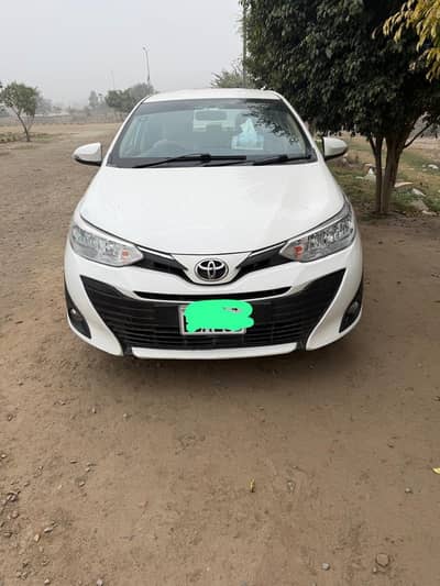 Toyota Yaris 1.3 manual Alloy rims 2nd varient