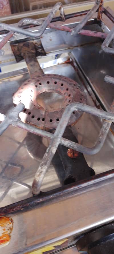 2 months used gas stove