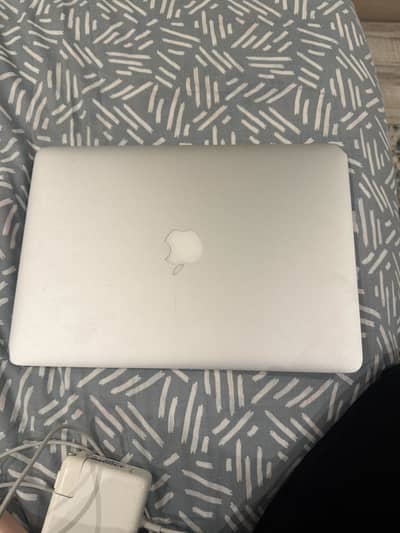 Apple Macbook Air 2014