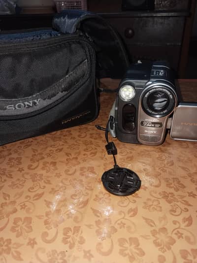 Sony handicam  DCR-TRV285E