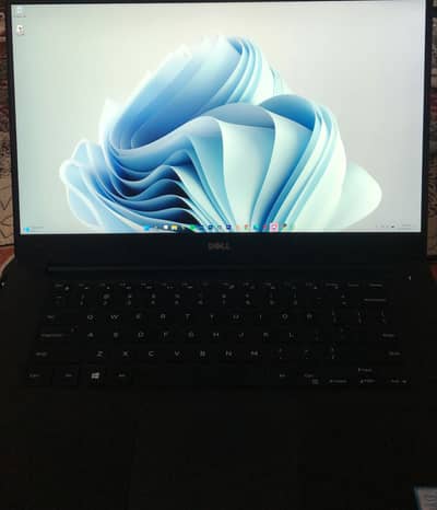 Dell Precision 5520 | Core i7 6th Gen | 24GB RAM | 512GB SSD