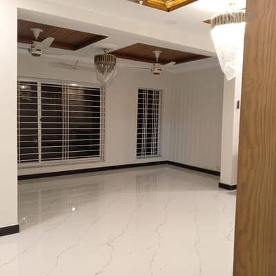 G-9/4 Size 35x70 Full House 6 Bed 6 Bath 2 Drawing 2 TV Lounge 2 Kitchen