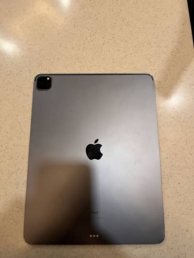 iPad Pro 12.9inch gen4 (LCD and battery problem)