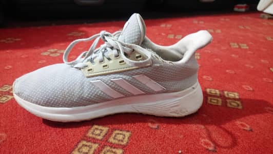 Orignal Adiddas Cricket Shoes Best For Running