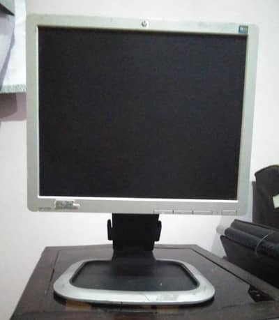 HP PC CORE i3 2 ND gen