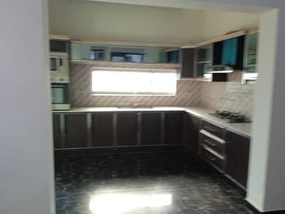 1 Kanal Corner Seprate Geraj Upper Portion For Rent Wapda Town Ph2 Block P2