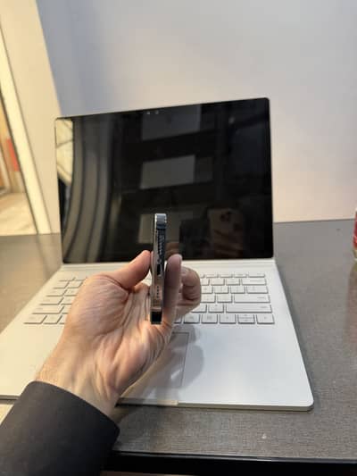 Iphone 13 pro max jv