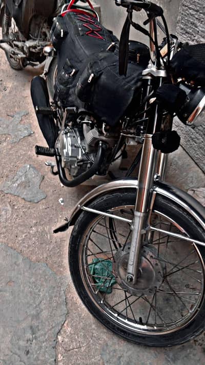 HONDA 125 urgent selll