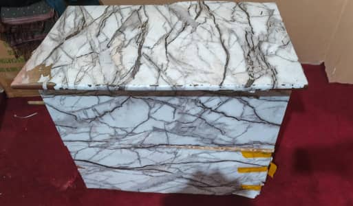 Office TABLE  / OFFICE  FURNITURE / TABLE FOR SALE