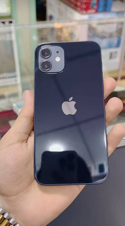 iPhone 12 factory unlock