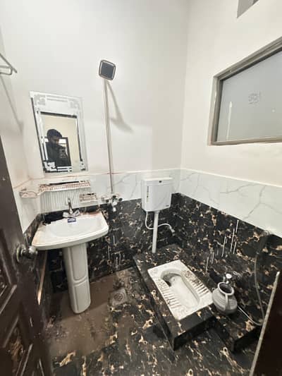 2.5 Marla Double Story House For Rent(Near main road)