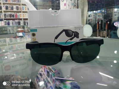 Wireless Sunglass with headphone and mic.