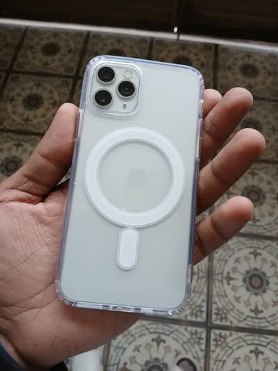 Iphone 11 pro White Non pta (jv) for sale