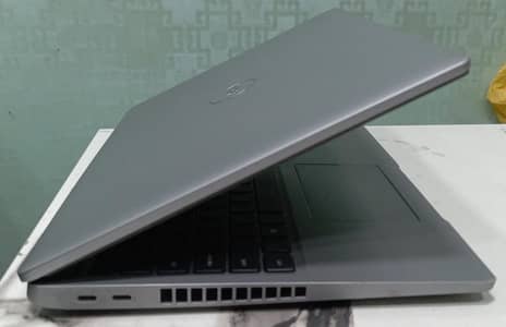 Dell Latitude 5520 | Core i5 11th Gen | 16GB RAM | 256GB SSD | 15.6”