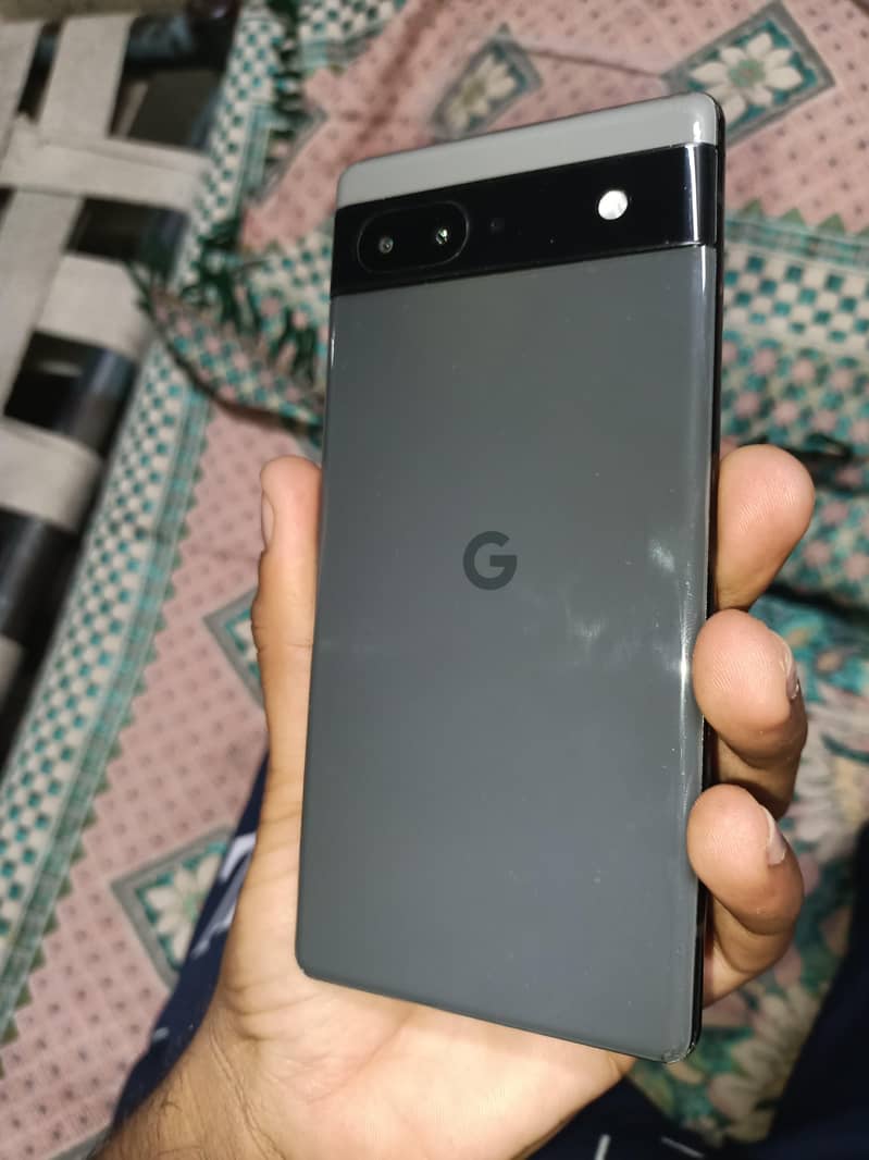 Google Pixel 6A 4
