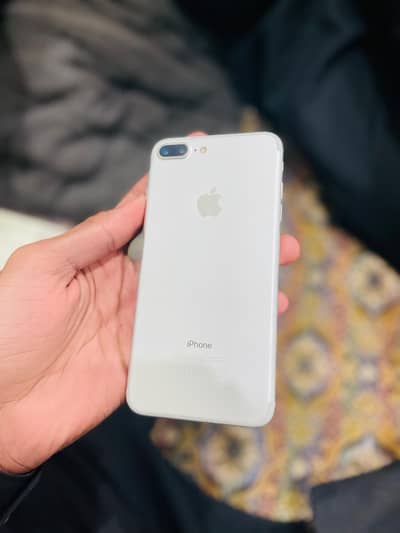 I phone 7 plus.  10/8 condition.   256 GB    all ok