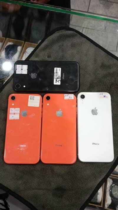 xr 30000 64 gb  32500 128gb