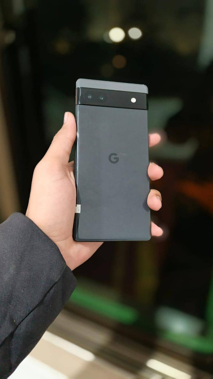 Google Pixel 6a 5