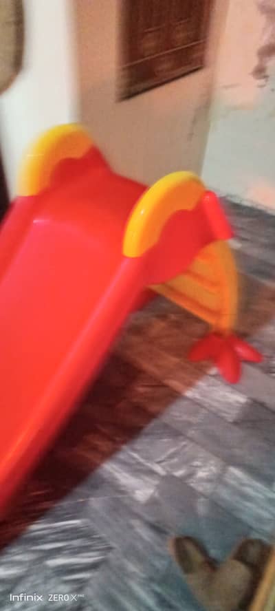 Three steps Solid plastic slide