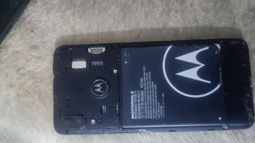 Moto E6 plus 2