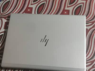 HP Elite book 830 G5 i7-8th 16gb