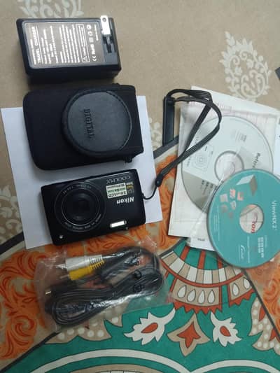 Nikon Digital Camera Coolpix S4200