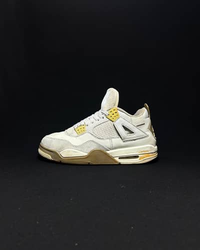 Jordan Retro 4 (Sand Beige)