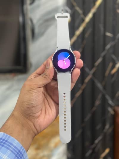 Samsung Galaxy Watch 5 LTE