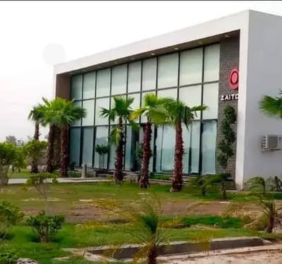 10 Marla Prime Location Plot Available For Sale In New Lahore City