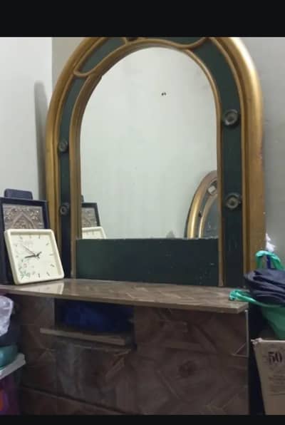 bed set dressing ka sheesha NH ha bs . . 03112593897 watsap please