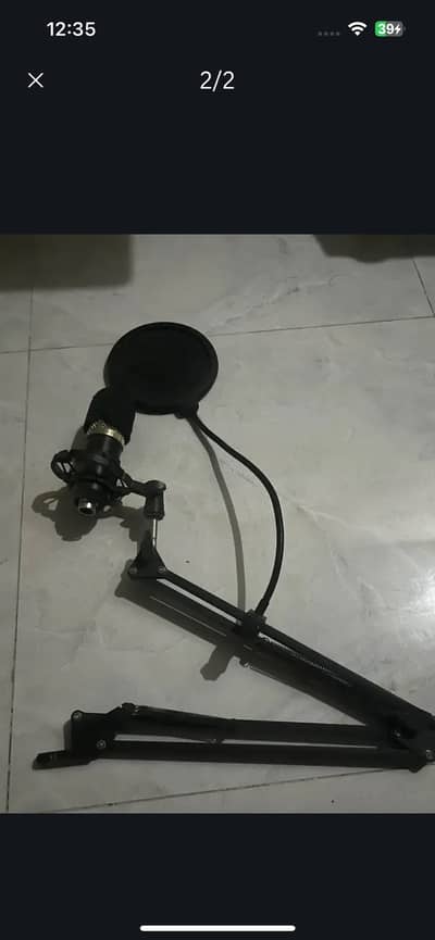 Microphones Mike stand condition10/10 Voice ok All ok