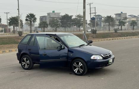 Cultus 2013 90%OriginaL Antique car Expensive color