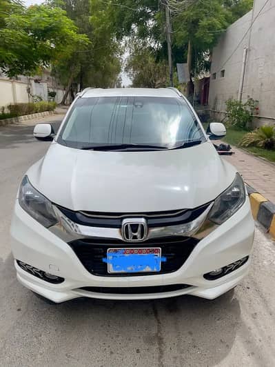 Honda Vezel Z-sensing Hybrid 2015 /16