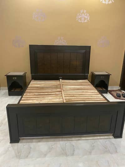 bed for urgent sell with materess