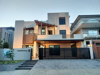 Most Beautiful Luxury 50 X 90 House For Sale in G-13 Islamabad