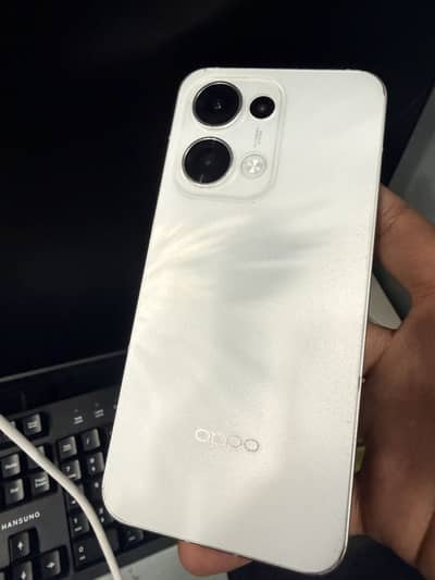 Oppo Reno 13 5G