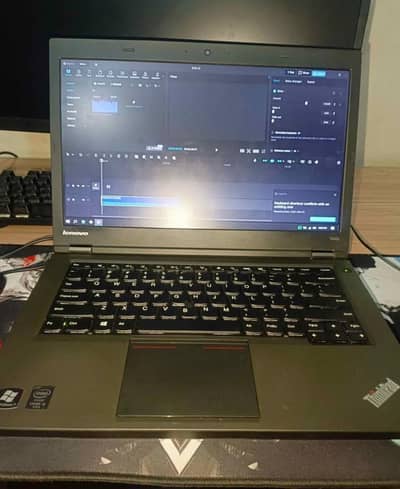 Lenovo Thinkpad t440p i5 4th 8gb ram 256gb ssd laptop