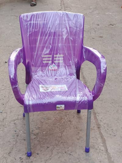 plastic chairs table wholesalers