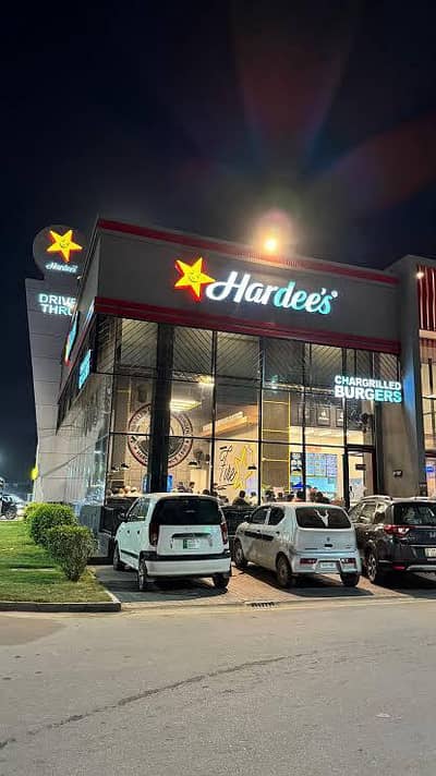 2.8 Marla On Investor Rate , Very Prime Location