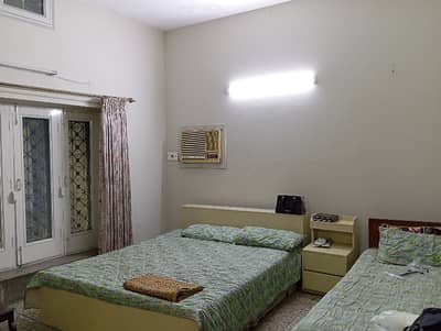 33 Marla Very Prime Location House Civil Lines Single Story House , Also Available For Commercial Use Like Office Etc, Gas ,