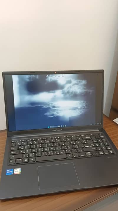 ASUS Vivobook 15 - Black - New