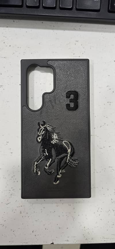 Samsung S24 Ultra Back Case Almost New