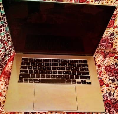 Apple MacBook Air 15 M3 MRYM3 8C CPU 10C GPU 8GB 256GB Space Gray
