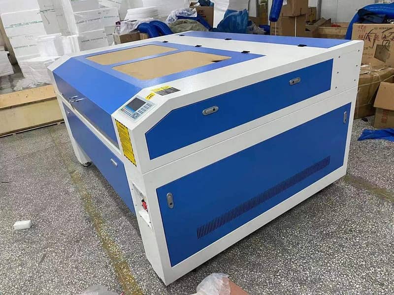 CO2 laser cutting machine 1