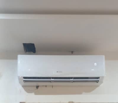 Haier&Gree TWO Inverters 1.5 Ton Hot&Cool  For Sale