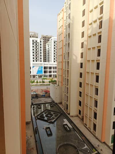 Saima Residencia 1200 SqFt Flat Up For sale